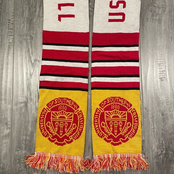 USC Marshall Soccer Knit Scarf - Picture 6 of 6